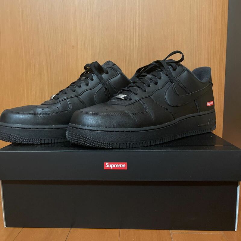 希少 即完売『SUPREME』×『NIKE』23S/S AIR FORCE1 シュプリーム ナイキ エアフォース1 コラボスニーカー ストリート 10.5 28.5cm