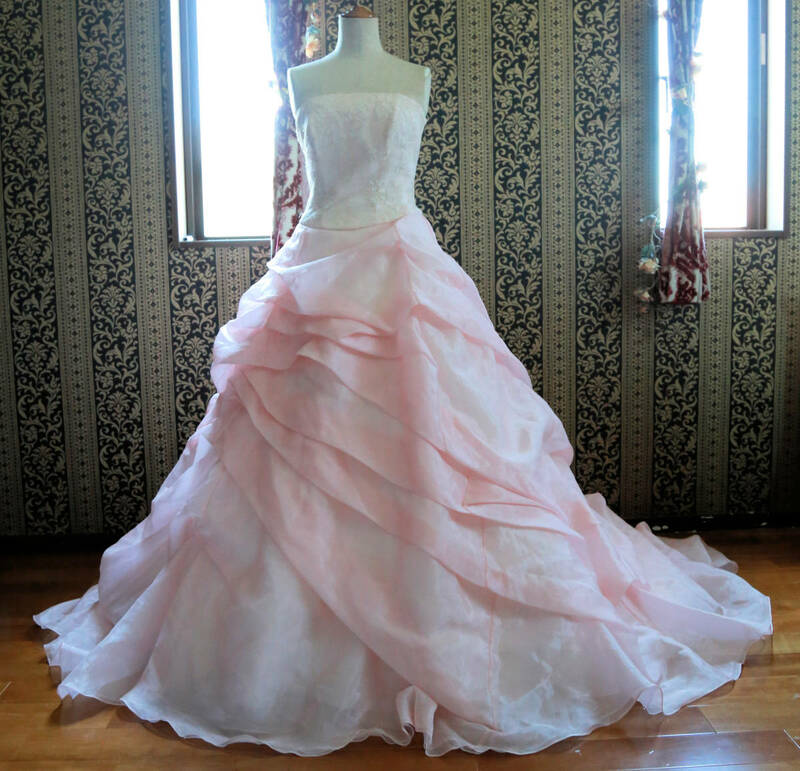 大きいサイズ13号15号17号LL~4LサイズM.Collectionシンプル上品なウエディングドレス薄ピンクカラードレス桜ピンク