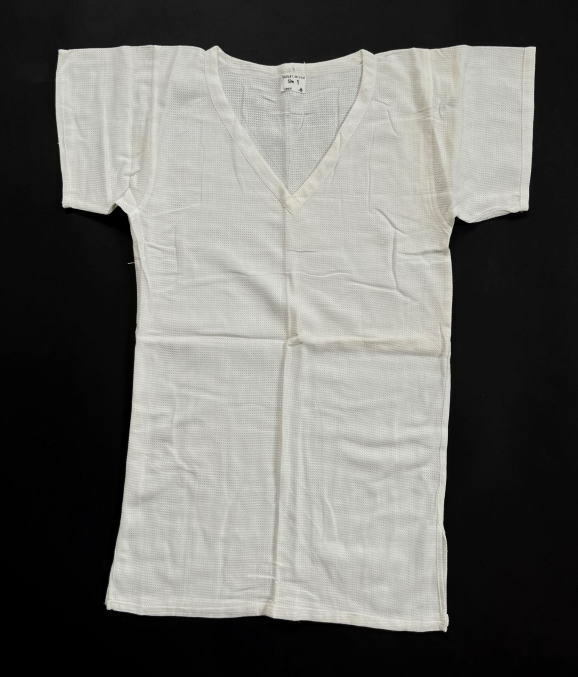 デッドストック 50s イギリス軍 メッシュ Tシャツ size 1 未使用 ビンテージ 1954年 Vネック 小さいサイズ
