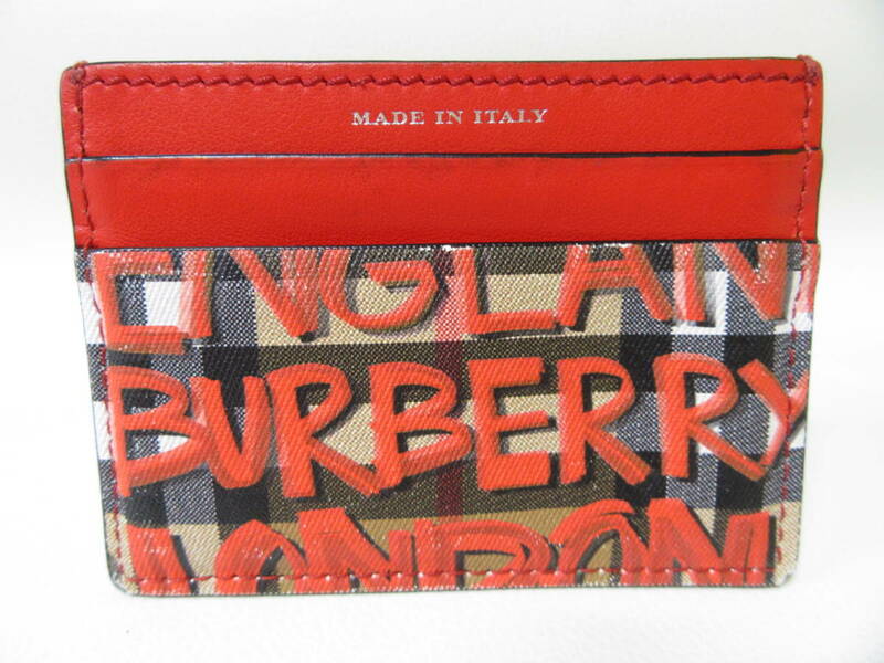 T8220☆【SALE】バーバリー BURBERRY グラフィティ カードケース / IC定期入れ レッド MADE IN ITALY 中古品 送料無料