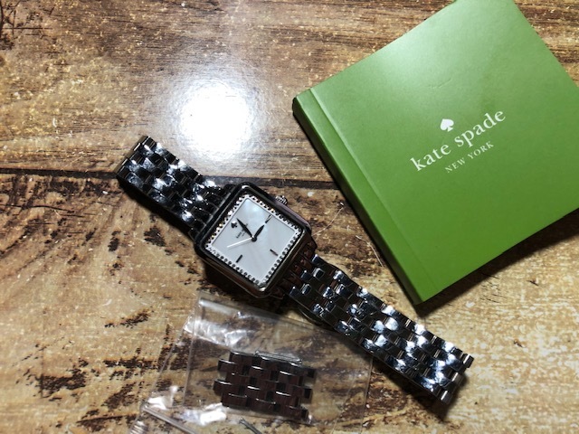良品 付属品付 Kate spade ケイトスペード スクエア シェル文字盤 KSW1114 純正SSブレス クオーツ メンズ 腕時計