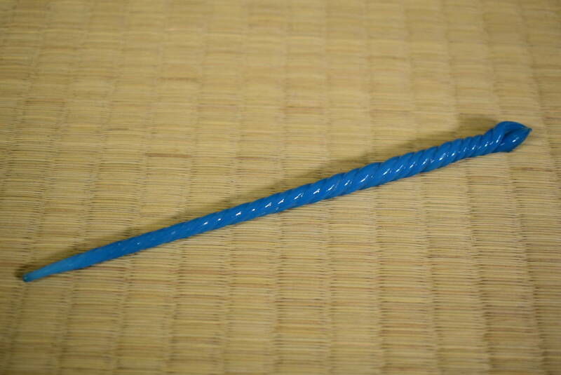 【和】(6550)　時代古作　ぎやまん藍硝子かんざし　装飾具