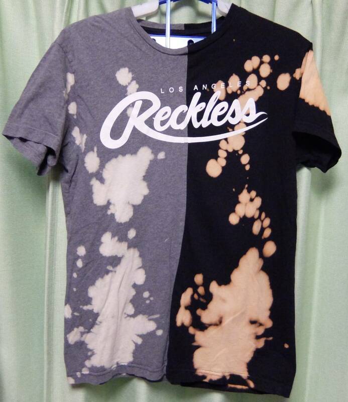 Young and Reckless 半袖Tシャツ M　ヤング＆レックレス　YR　中古