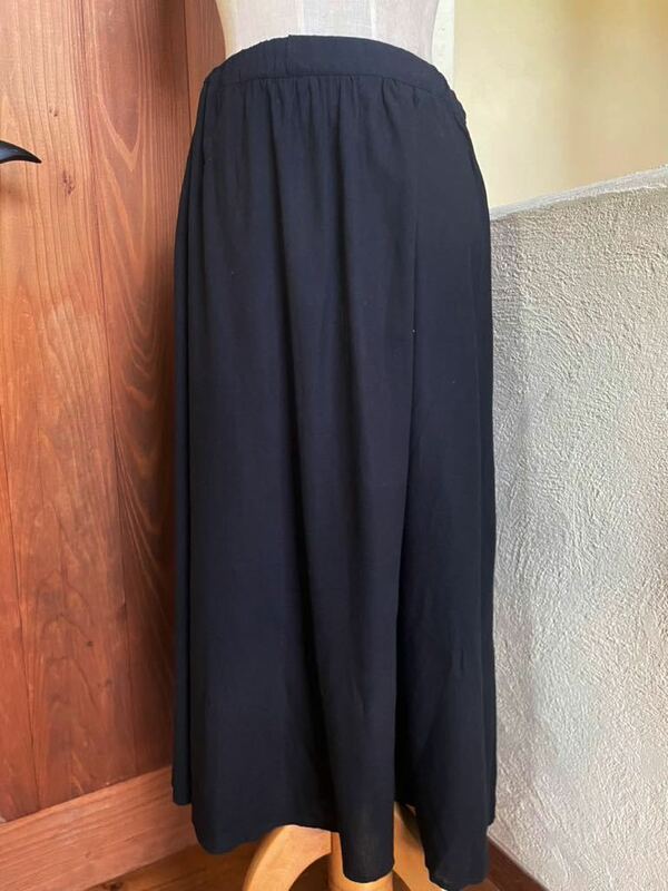 40 ウエストゴム　ブラック　ロングギャザースカート　　Lサイズ