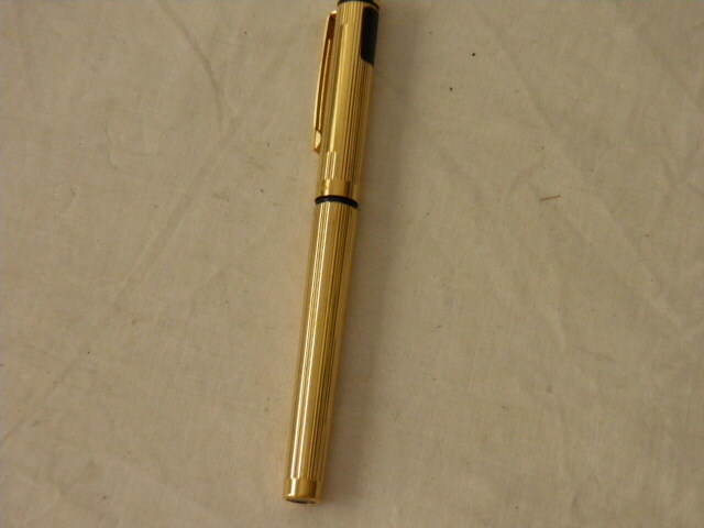 SHEAFFER シェーファー 万年筆 GOLD ELECTROPLATED　ゴールド縦カット ペン先14K 585 TARGA １００５　Fine　タルガ ゴールドカラー