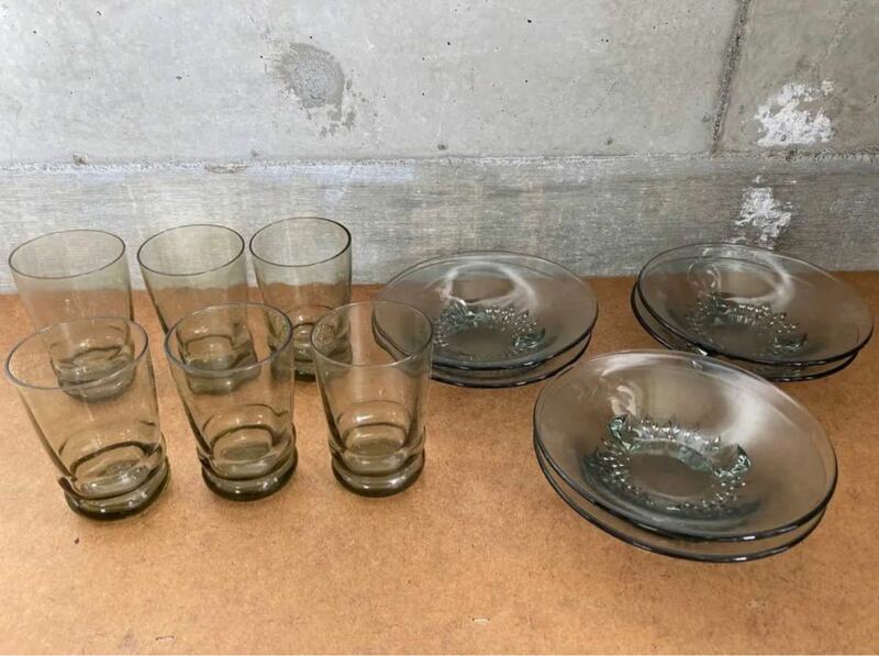 No.485 ガラスコップ6個 ガラスのお皿6枚 計12点セット 昭和レトロ グラス コレクション