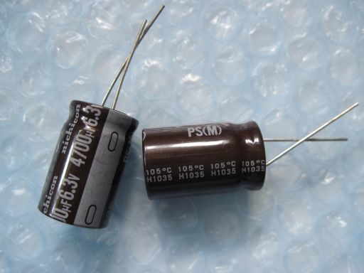 P00222B　nichicon　ニチコン　ＰSシリーズ　４７００μＦ　６．３Ｖ　１０５℃　未使用品　２個セット