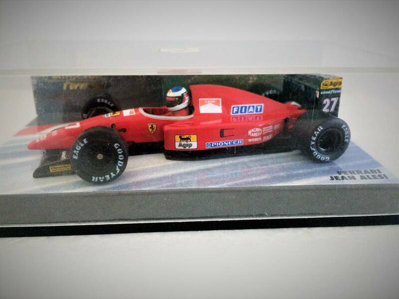 1995　フェラーリ　F1　ジャン　アレジ　 フィギュア付き　オリジナルケース付き ビンテージ　ミニチャンプス　ゴールド　ラベル　PMA 