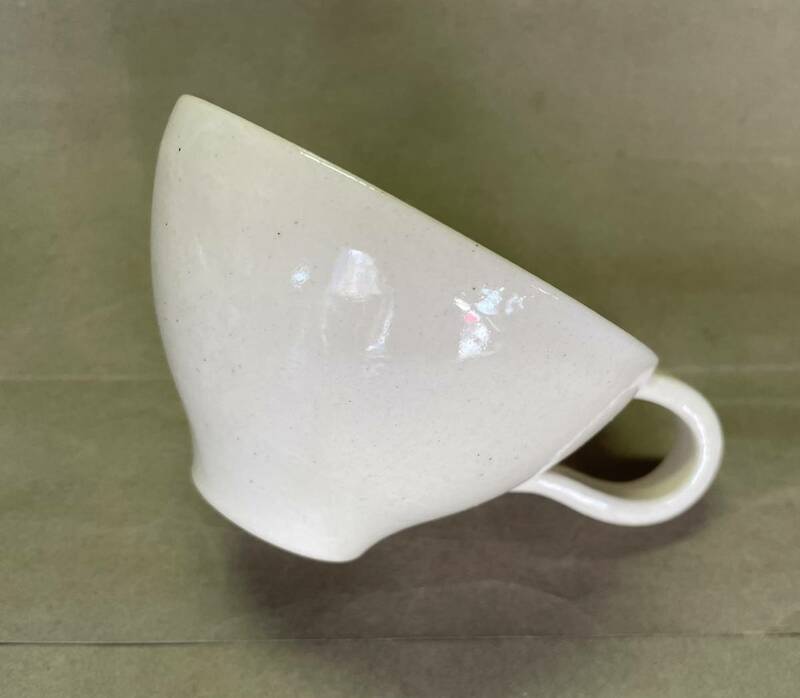 SPW　沖縄作家陶器カップ　1個　クリーム色