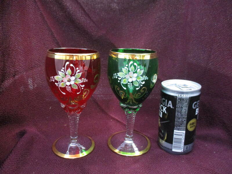 グラス２点　赤・緑　ベネチアングラス？　未使用・ケース付き　検　アンティーク、コレクション 工芸品 工芸ガラス