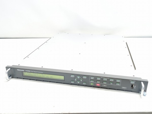 Tektronix TG8000 テスト信号TVジェネレーター BG7/AGL7 *382961