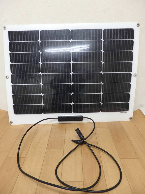 T8-5.7) suaoki　ポータブル電源用ソーラーパネル　50W　TPS-FLX-DF50　W約69 cm x H約52cm 