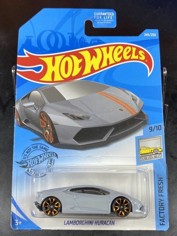 ホットウィール HOTWHEELS LAMBORGHINI HURACAN ランボルギーニ ウラカン 灰色