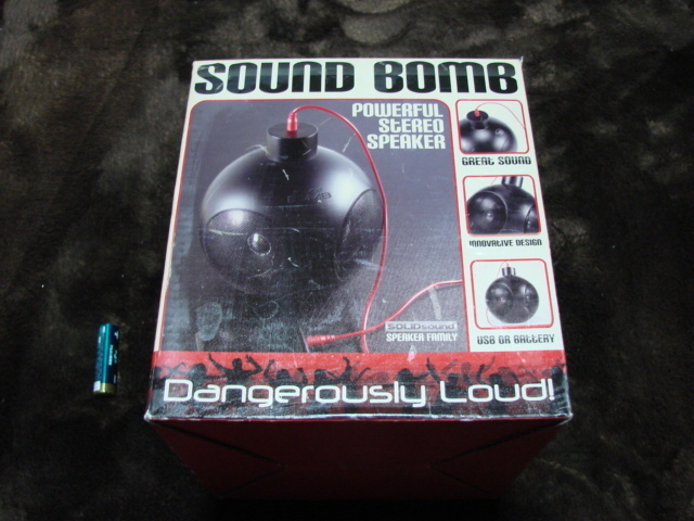 ＳＯＵＮＤ　ＢＯＭＢ/爆弾風　アンプ内蔵ポータブルスピーカー◆訳アリ　初期不良品