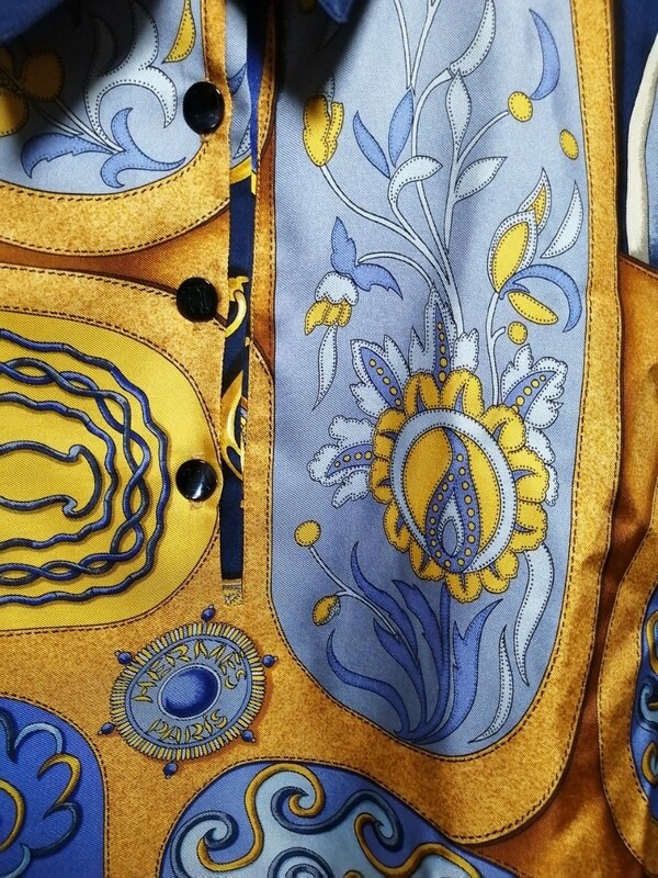 シルクゴールドエルメスロゴエルメスHボタン誰もが認めるエルメス史上NO.1国宝級歴史的最高傑作全面エルメスロゴアートシャツ