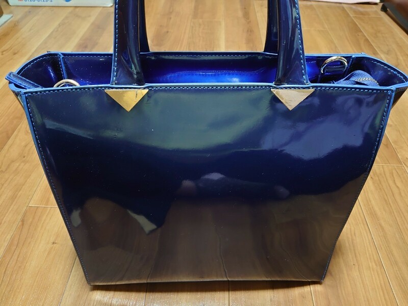 レディースバッグ 合皮エナメル2Way ブルー 通勤バッグ綺麗め USED