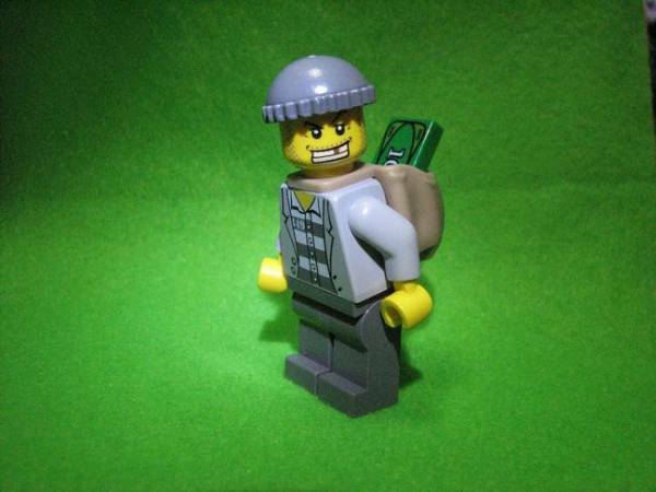 ☆レゴ-LEGO★フィグ★リュックにお金を詰めた泥棒★新品★帽子、リュック、お金付きでお得です