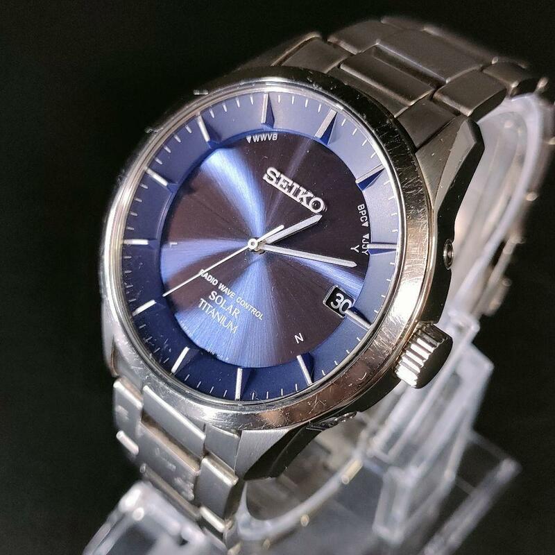 美品【稼働品】SEIKO　セイコー　7B24　ブルー　ネイビー　チタン　ソーラー