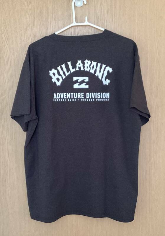 BILLABONG　ビラボン　半袖　ラッシュガード　Tシャツ　ハイブリッド　水陸両用　メンズL　新品未使用　送料無料　黒 ブラック グレー 人気