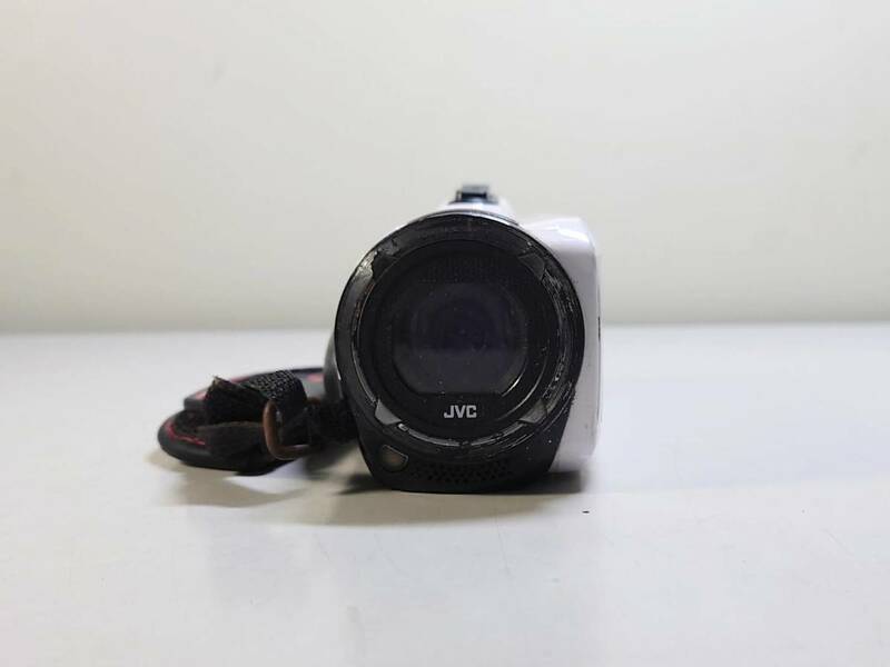KN3963 【ジャンク】 ビクター JVC GZ-R300-W ビデオカメラ 