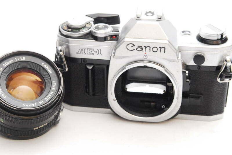 Canon AE-1 /CanonLens FD 50mm 1:1.8 CC-0723-02