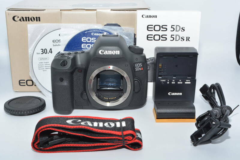 【61ショットの特上品】 Canon デジタル一眼レフカメラ EOS 5Ds R ボディー EOS5DSR SLV #5849