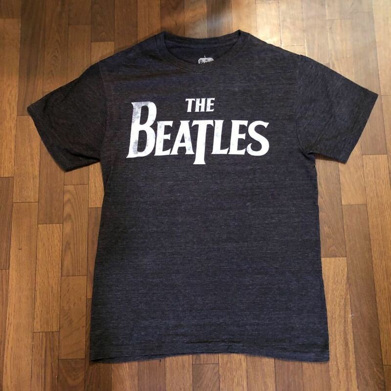 ★送料３７０円★希少THE ＢEATLES★A BEATLES PRODUCTS ２０１６APPLE CORPS LTDロゴＴシャツ MEXICO製Ｓサイズ