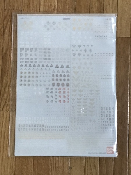 ガンダムデカールDX０２　　プレミアムバンダイ限定　　１／１００・１／１４４兼用　　機動戦士ガンダムＵＣ　ガンダムユニコーン