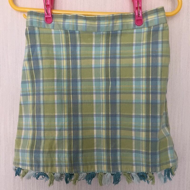 used 子供服 「 hartstrings 3T ハートストリングス 緑色 チェック フリンジ付き スカート 」100cm / 3歳 / 女の子 / かわいい スカート