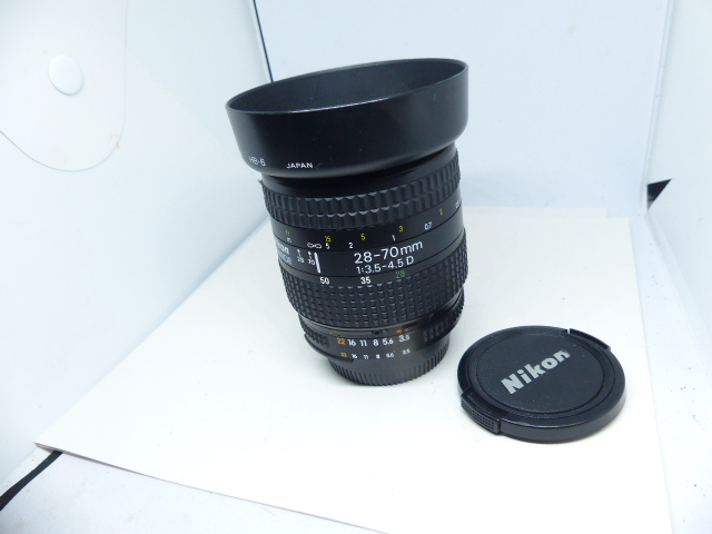 ニコンAF 28-70㎜ F3.5-4.5D フード付 美品