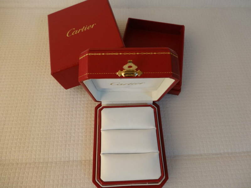 38⑨空箱 Cartier カルティエ BOX ケース 保存箱 外箱 COJO4003 ペアリングケース 指輪ケース