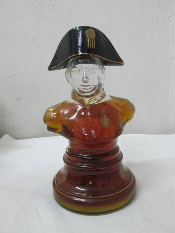 (84)♪コニャック ブランデー ナポレオン NAPOLEON PRODUCT OF FRANCE 16200 JARNAC 40% 700ml コルク劣化 液漏れあり 未開栓