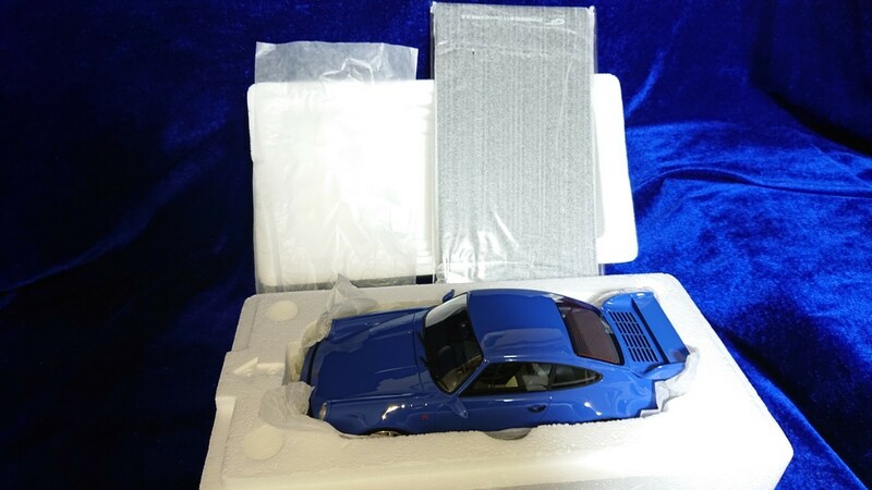 1/18 GT SPIRIT Porsche 964 RS 3.8 GT003ZM GTS-MODELS ポルシェ 911 BLUE 飾り台座付属 GTスピリット