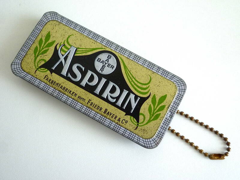 BAYER ASPIRIN　バイエル アスピリンケース〈 ピルケース 〉スチール缶　当時もの　ヴィンテージ　希少品