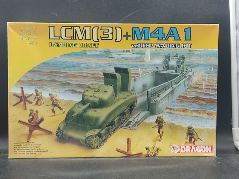 未組立 1/72 WW.II アメリカ軍 上陸用舟艇 LCM(3) ＆ M4A1シャーマン渡河装備