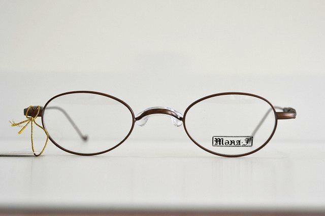 国産　ヴィンテージ　メガネフレーム　mena J 小ぶり　一山　天然木使用　新品未使用１
