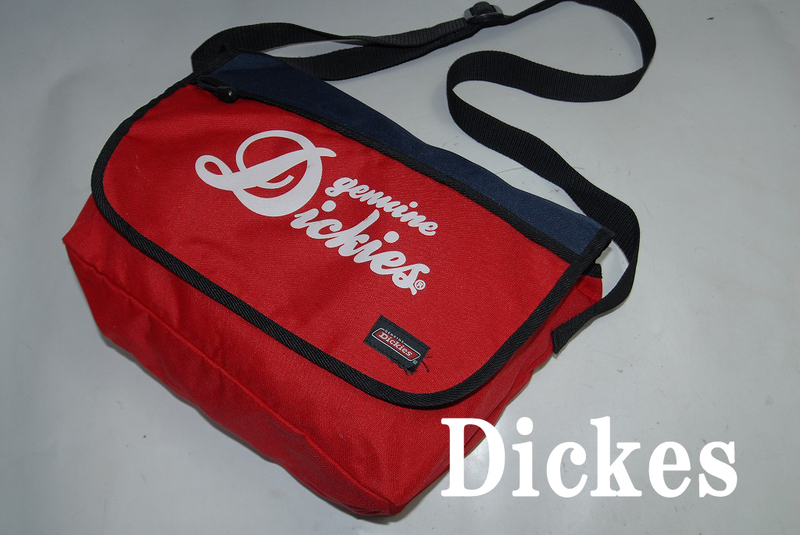 ★DSC3274★驚愕の1000円～完全売り切り！★DICKIES★赤/洗練されたフォルム！永遠不滅の名作！人気完売モデル！ショルダー/バッグ