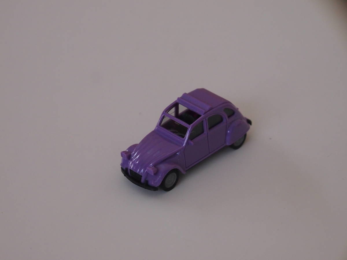herpa 1/87 Citroen 2CV (purple)