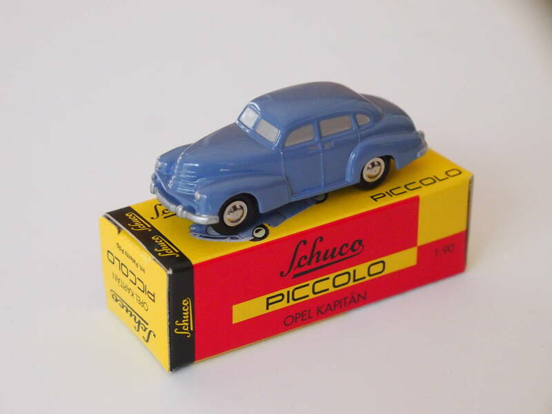 Schuco PICCOLO 1/90　OPEL KAPITAN （01571）