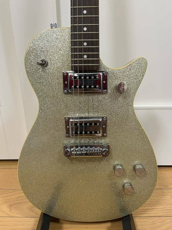 Electromatic by GRETSCH Made in Korea Silver Electric Guitar