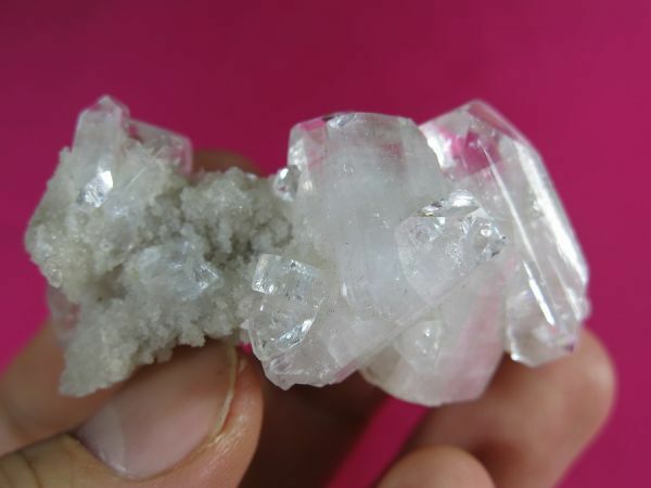 ｃ　魚眼石（アポフィライト） 83 / 水晶 晶洞 貴石 宝石 石英 ペグマタイト 天然結晶 パワーストーン