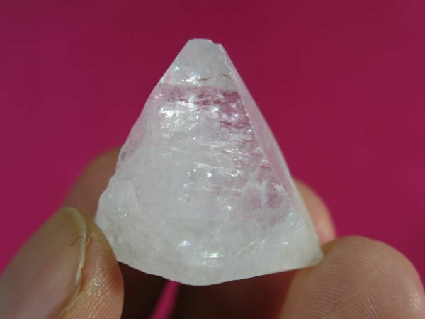 ｃ　魚眼石（アポフィライト） 108 / 水晶 晶洞 貴石 宝石 石英 ペグマタイト 天然結晶 パワーストーン