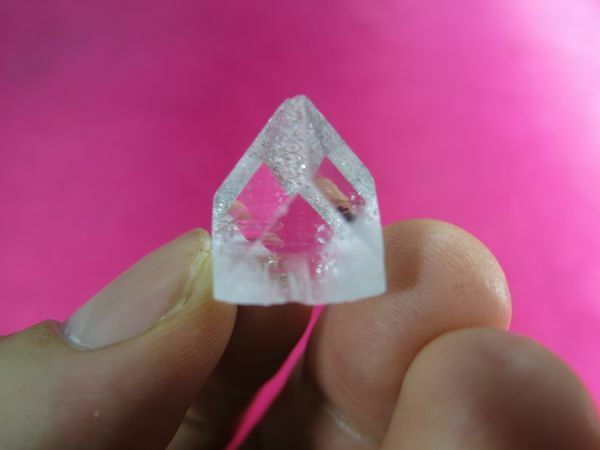 ｃ　魚眼石（アポフィライト） 109/ 水晶 晶洞 貴石 宝石 石英 ペグマタイト 天然結晶 パワーストーン