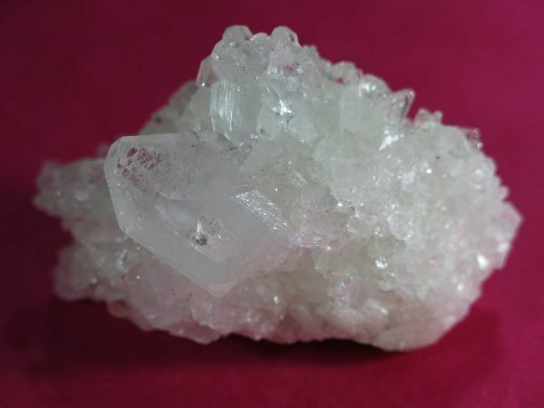 ｃ　魚眼石（アポフィライト） 115 / 水晶 晶洞 貴石 宝石 石英 ペグマタイト 天然結晶 パワーストーン