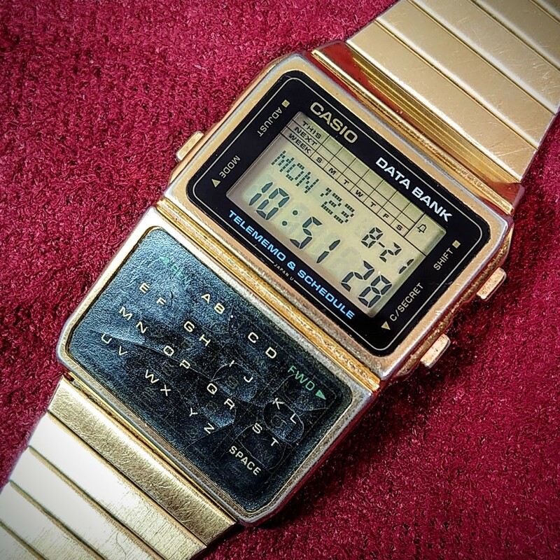 873【動作品】CASIO DATE BANK DBC-610 ビンテージ カシオ データバンク ゴールド メンズ デジタル腕時計 ウォッチ クロノグラフ