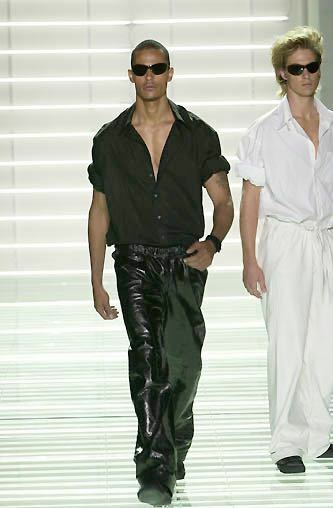 SS2001 GUCCI BY TOM FORD LEATHER TROUSERS グッチ トムフォード レザー パンツ
