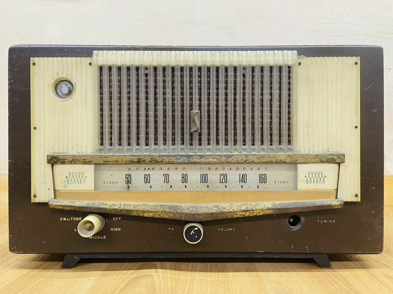 SANYO 真空管ラジオ SS-601型 サンヨー 昭和レトロ アンティーク ヴィンテージ 古いラジオ レトロ家電 インテリア