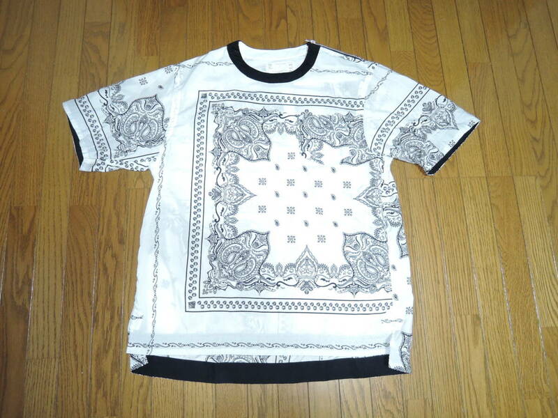 美中古 sacai サカイ Bandana Printed T-Shirt 3 白黒 バンダナ Tシャツ ペイズリー柄 カットソー /
