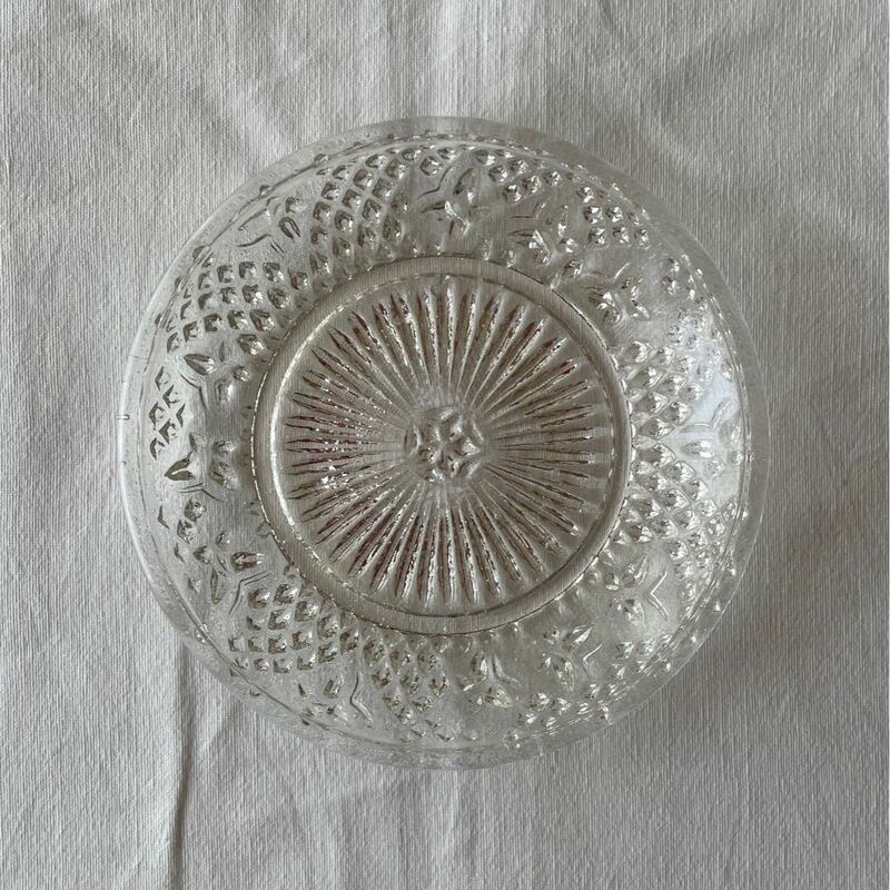 明治～大正 プレスガラス 和ガラス 小皿 蝶紋 透明 Antique pressed glass plate, early 20th