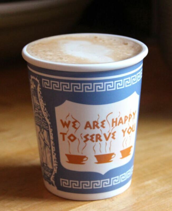 ニューヨークのMoMAより。紙コップじゃない、リアルなニューヨーク・コーヒーカップ